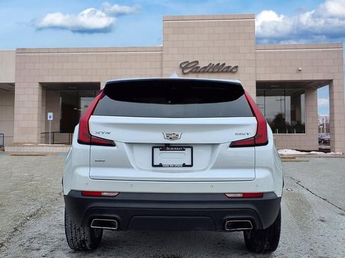 Used 2023 Cadillac XT4 Luxury w/ Cold Weather Package image 6