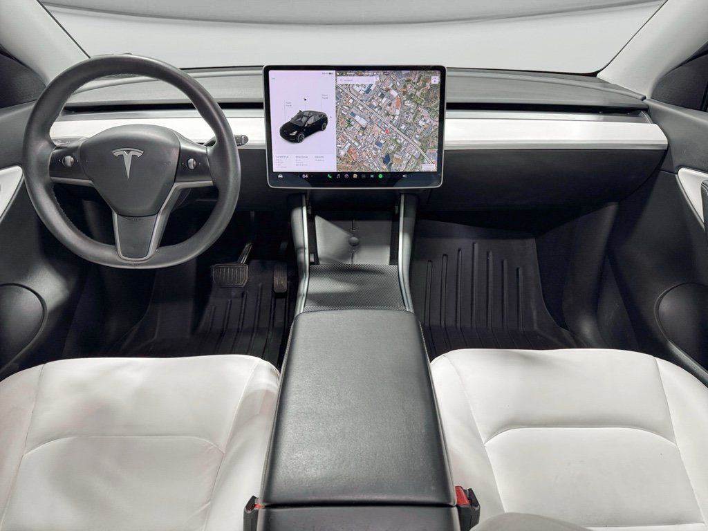 Used 2021 Tesla Model Y Long Range AWD/4WD image 15