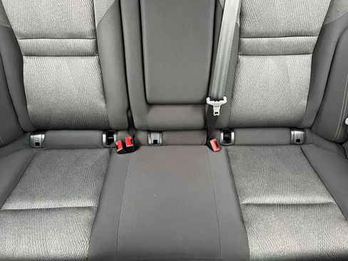 Used 2025 Nissan Rogue SV image 41