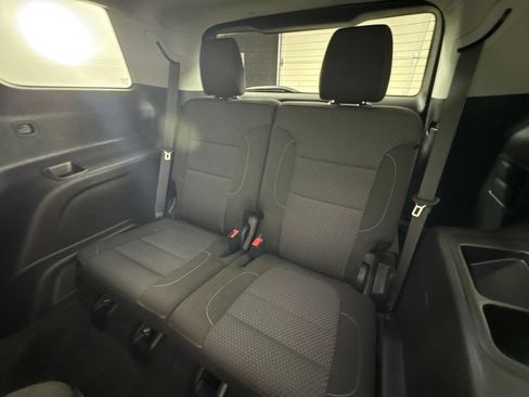 Used 2020 GMC Acadia SLE w/ Driver Convenience Package FWD image 50