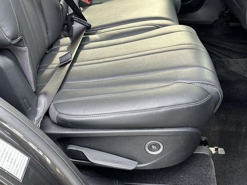 Used 2024 Genesis GV80 2.5T image 14