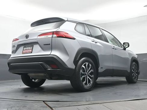 Certified 2024 Toyota Corolla Cross AWD Hybrid image 33