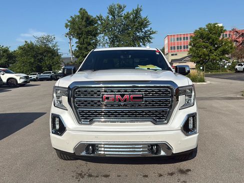 Used 2019 GMC Sierra 1500 Denali w/ Denali Ultimate Package AWD/4WD image 8