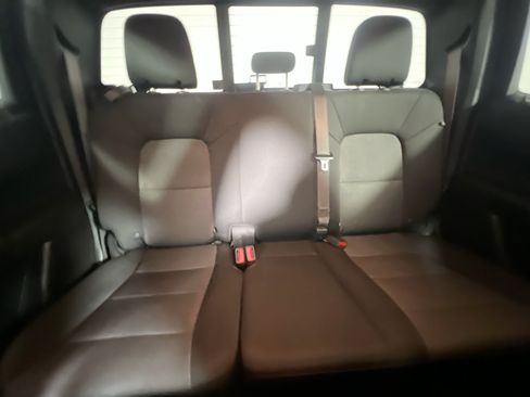 Used 2023 Chevrolet Colorado Trail Boss w/ Advanced Trailering Package AWD/4WD image 32