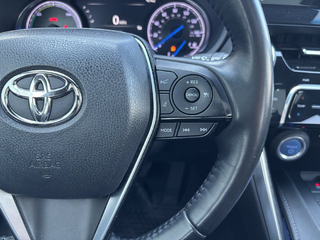 Used 2022 Toyota Venza Limited w/ Advanced Technology Package AWD/4WD image 15
