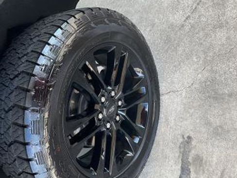 Certified 2024 Ford Expedition Max XLT image 25