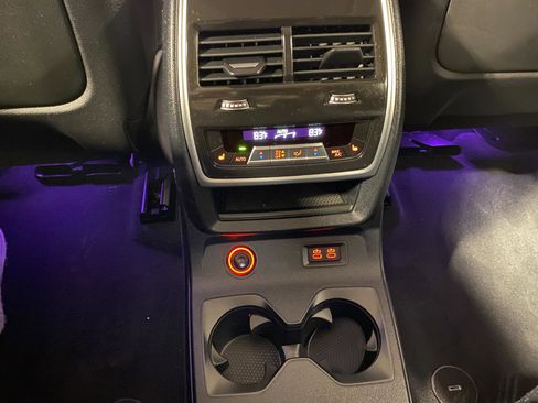 Certified 2024 BMW X7 xDrive40i w/ Premium Package image 22