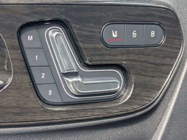 Used 2024 Mercedes-Benz Sprinter 3500 image 16