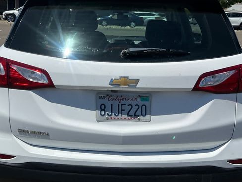 Used 2019 Chevrolet Equinox LS FWD image 19