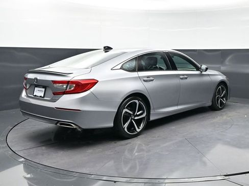 Used 2022 Honda Accord Sport image 5