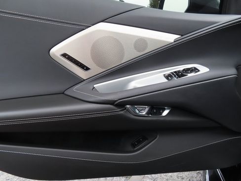 Used 2024 Chevrolet Corvette Z06 image 10