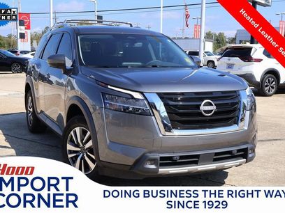 Used 2023 Nissan Pathfinder SL