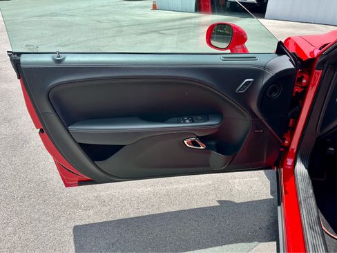 Used 2023 Dodge Challenger SRT Hellcat RWD image 10