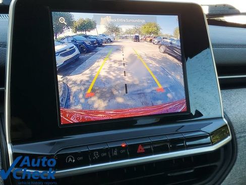 Used 2025 Jeep Compass Latitude AWD/4WD image 24