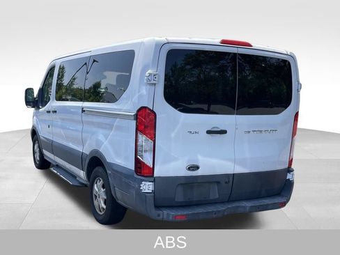 Used 2016 Ford Transit 150 XLT RWD image 5