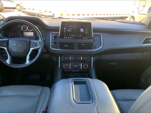 Used 2021 Chevrolet Tahoe Z71 w/ Z71 Signature Package image 15