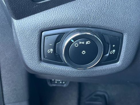 Used 2018 Ford Transit Connect XL image 25