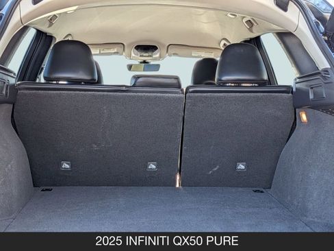 Certified 2025 INFINITI QX50 Pure image 21