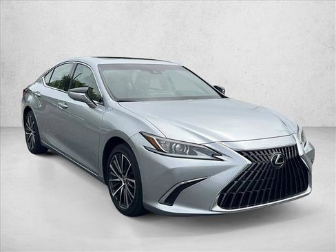 Used 2022 Lexus ES 350 w/ Premium Package FWD image 3