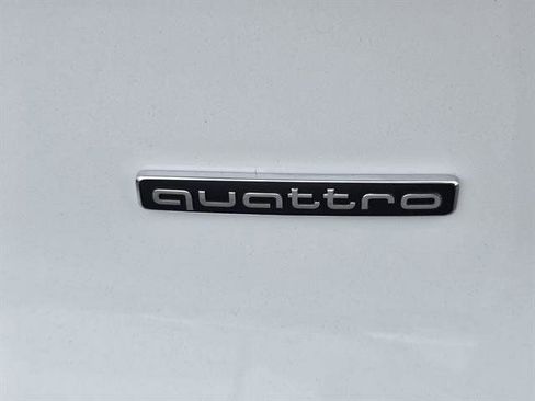 Used 2025 Audi Q5 Premium Plus image 29