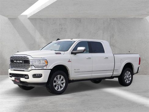 Used 2022 RAM 2500 Limited image 6