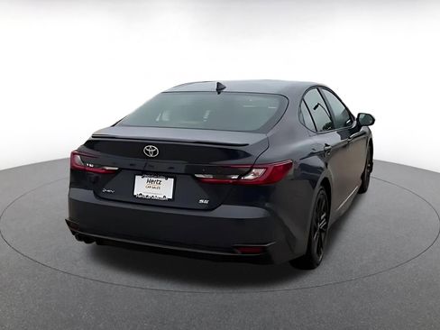 Used 2025 Toyota Camry SE FWD image 15