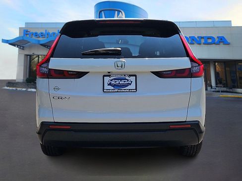 Used 2024 Honda CR-V EX image 5