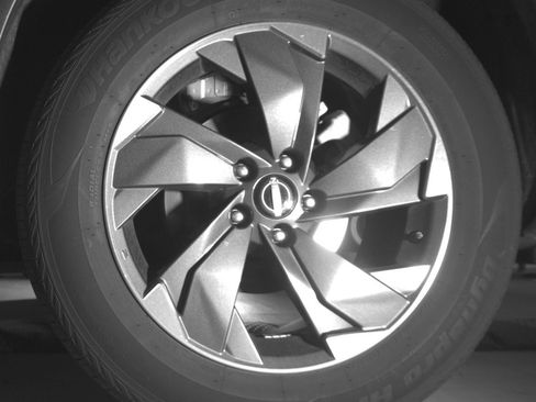 Used 2025 Nissan Rogue SV AWD/4WD image 14
