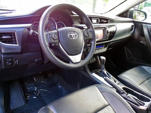 Used 2015 Toyota Corolla LE Premium FWD image 21