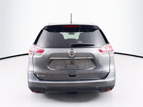 Used 2016 Nissan Rogue SV AWD/4WD image 6