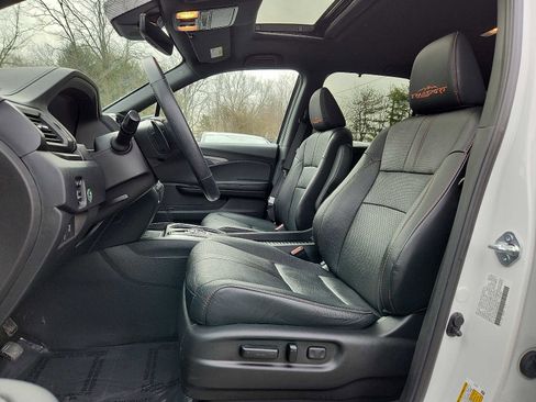 Certified 2022 Honda Passport TrailSport image 13