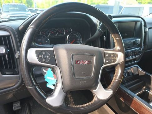 Used 2018 GMC Sierra 3500 SLT AWD/4WD image 4
