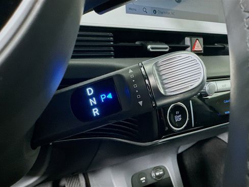 Used 2024 Hyundai Ioniq 5 SEL image 25