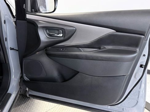 Used 2024 Nissan Murano SL image 14