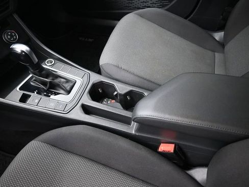 Used 2021 Volkswagen Jetta S w/ Driver Assistance Package image 33