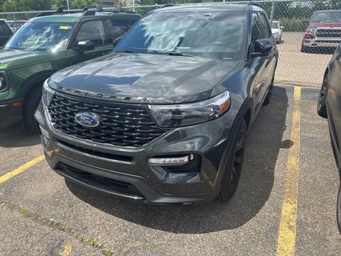 Used 2023 Ford Explorer ST-Line w/ Class IV Trailer Tow Package AWD/4WD image 1