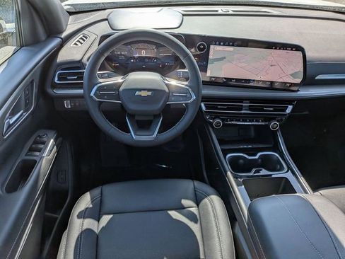 New 2026 Chevrolet Traverse LT w/ Sun and Wheel Package image 32