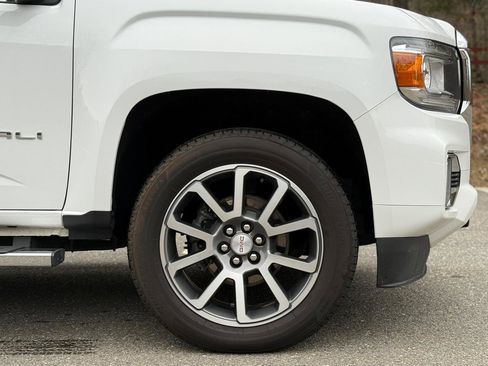 Used 2021 GMC Canyon Denali image 10