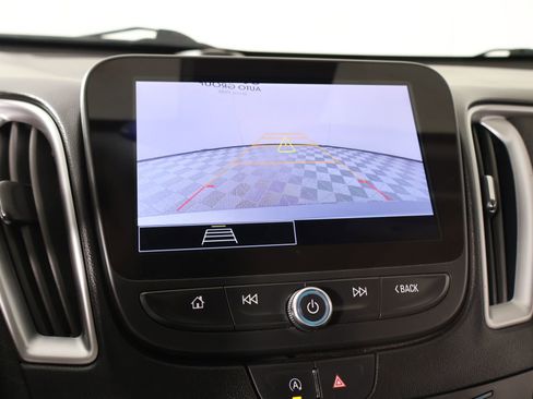 Used 2024 Chevrolet Malibu LT FWD image 6