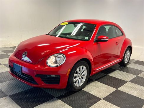 Used 2019 Volkswagen Beetle 2.0T S image 3