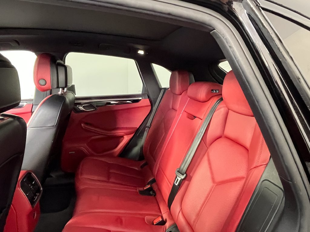 Used 2018 Porsche Macan S AWD/4WD image 4