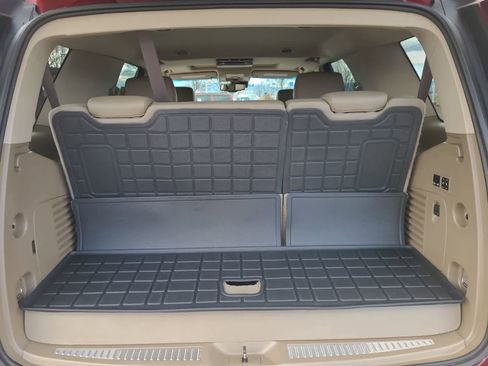 Used 2017 Chevrolet Tahoe LT w/ LT Signature Package image 27