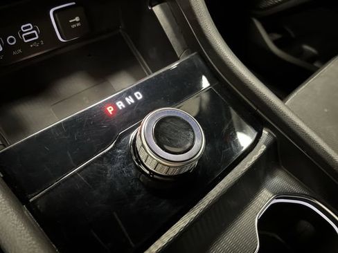 Used 2024 Jeep Grand Cherokee L Laredo image 21