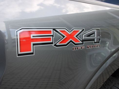 Used 2022 Ford F150 Platinum w/ Equipment Group 701A High image 11