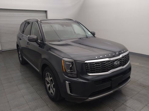 Used 2020 Kia Telluride EX image 13