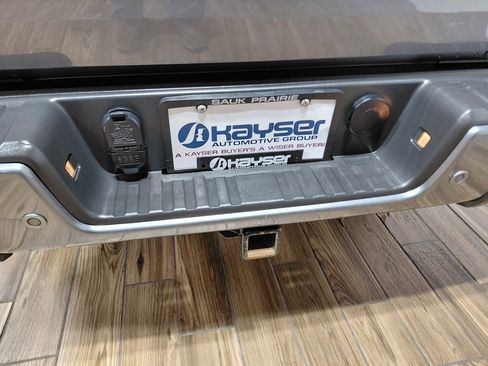 Used 2022 Chevrolet Colorado Z71 image 29