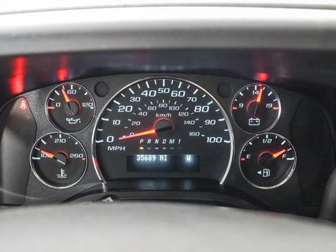 Used 2025 Chevrolet Express 3500 LT w/ LT Preferred Equipment Group image 27
