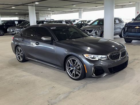 Used 2021 BMW M340i w/ Executive Package image 2