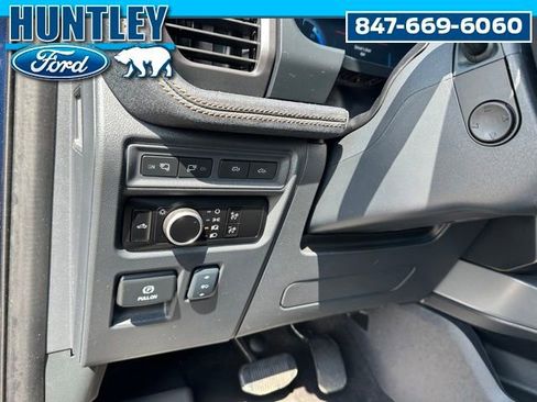 Used 2024 Ford F150 Lightning Lariat AWD/4WD image 25