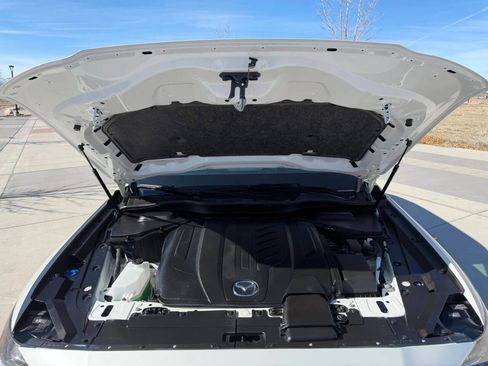 Used 2024 MAZDA CX-90 3.3 Turbo w/ Select Package image 12